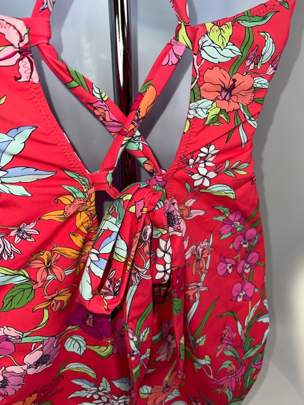 💖NWT TOMMY BAHAMA SUMMER FLORAL REVERSIBLE CROSS BACK ONE PIECE SWIMSUIT SIZE 12 - Picture 11 of 15